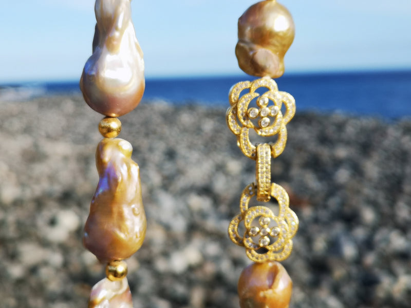 Keshi Pearl Necklace