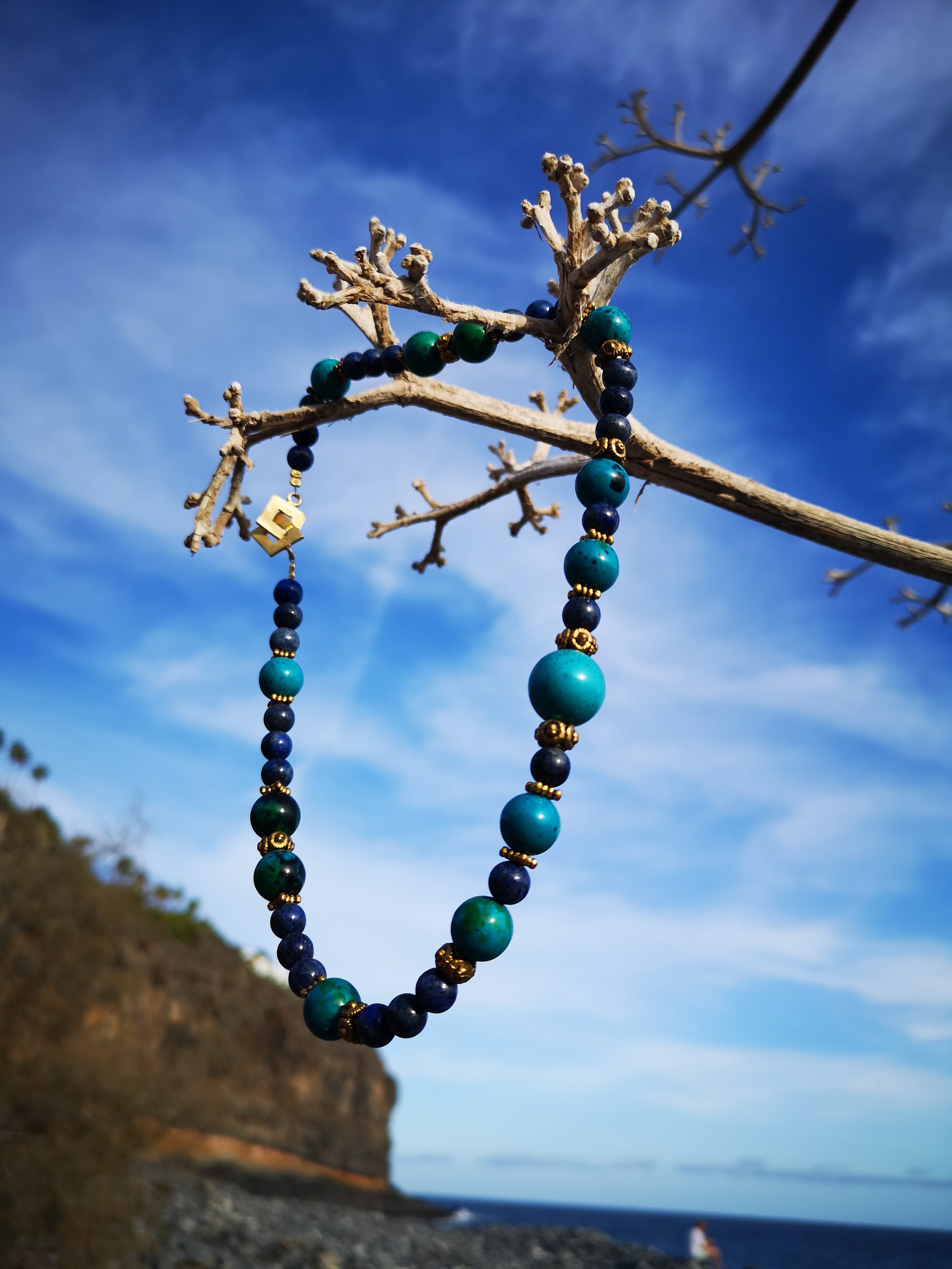 【HYERES LOR】22FW★ Colombed'Or Color Bead Nc Lapis Lazuli HYERES LOR】22FW☆ Colombed'Or Color Bead Nc Lapis Lazuli